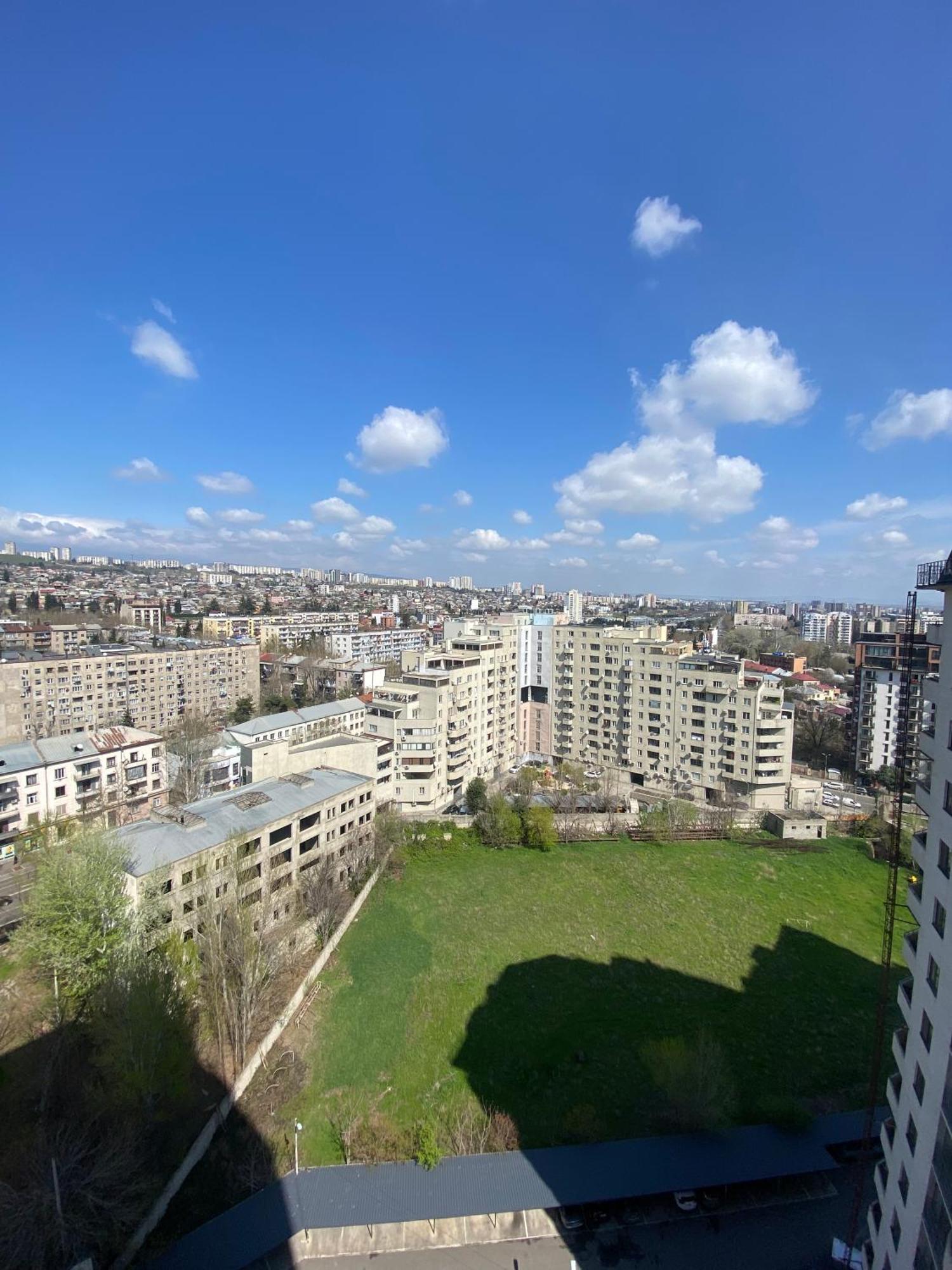 Tbilisi Hilton Apartment Exterior foto